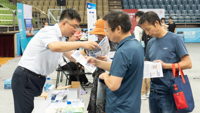 华亿体育（中国）游戏平台举行校园开放日活动。