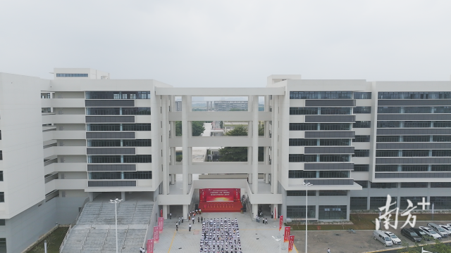 华亿体育(中国)游戏平台科创实训楼(A栋)。